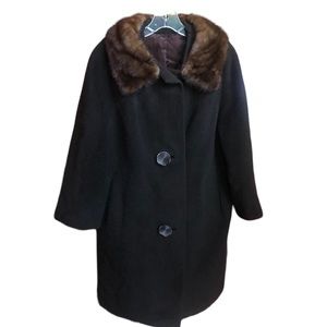 Vintage Union made Brown wool coat genuine mink collar SZ M Old money Soft girl